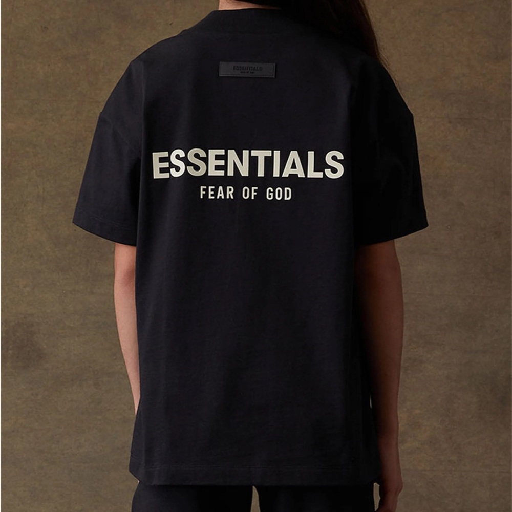 Kids size 8 never worn